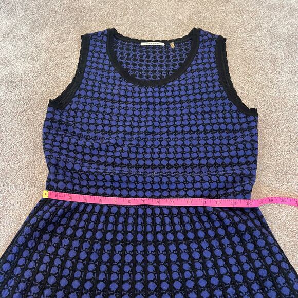 Tahari Women's Sleeveless Sweaterdress Navy Black‎ Wool Size Small Petite - Picture 9 of 9